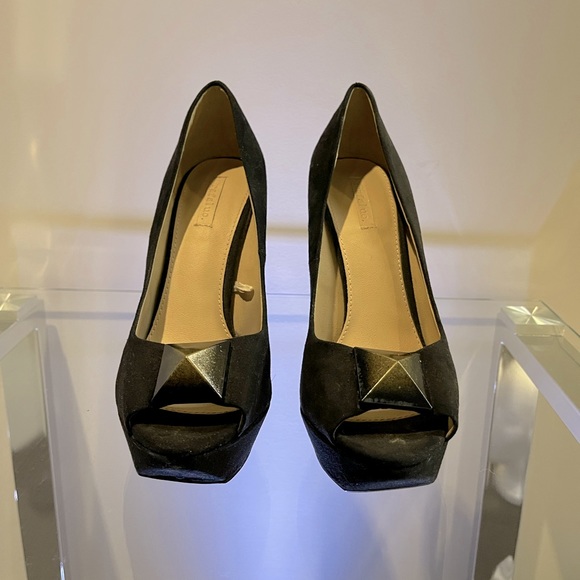 ✨ ZARA ✨ Trafaluc black peep toe heels - Picture 3 of 4